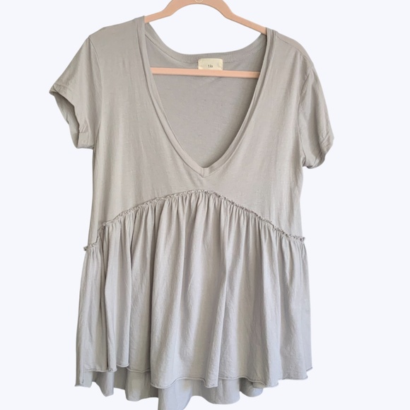 Anthropologie t.la Light Grey V Neck Babydoll Ruffle Peplum Cotton Tunic XS (S) - Picture 4 of 10